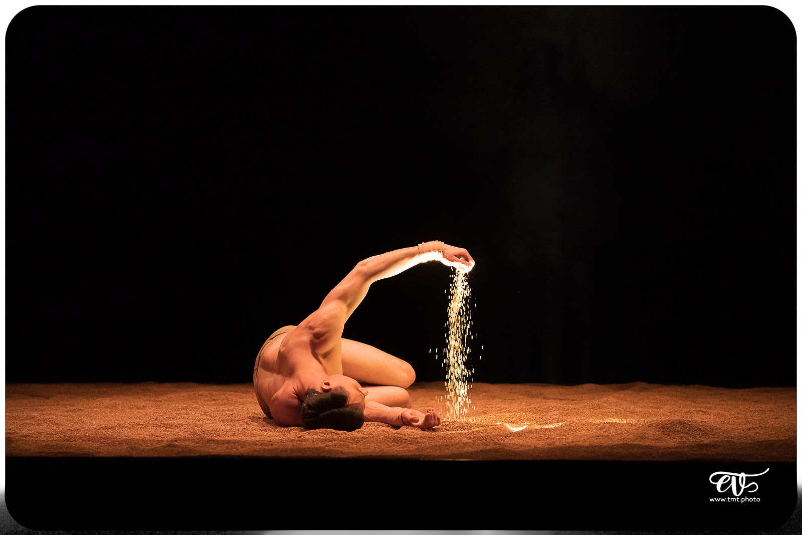 MY LAND (RECIRQUEL COMPANY)